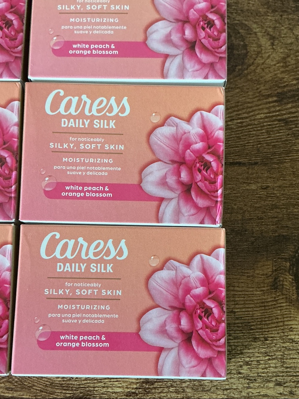 Caress Daily Silk Soap Bar - White Peach & Orange Blossom - Peach/Pink - Picture 4 of 8